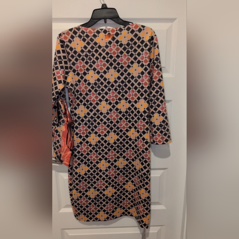 Geometric Patterned Dress - Picture 8 of 8